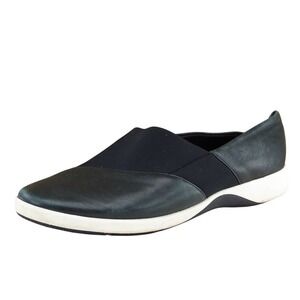 Sava Womens Flat Size 37 Black Leather Almond Toe Lightweight Comfort Shoe‎